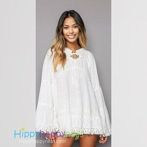 POL Tunic Top in Ivory/White with Fringe Edges